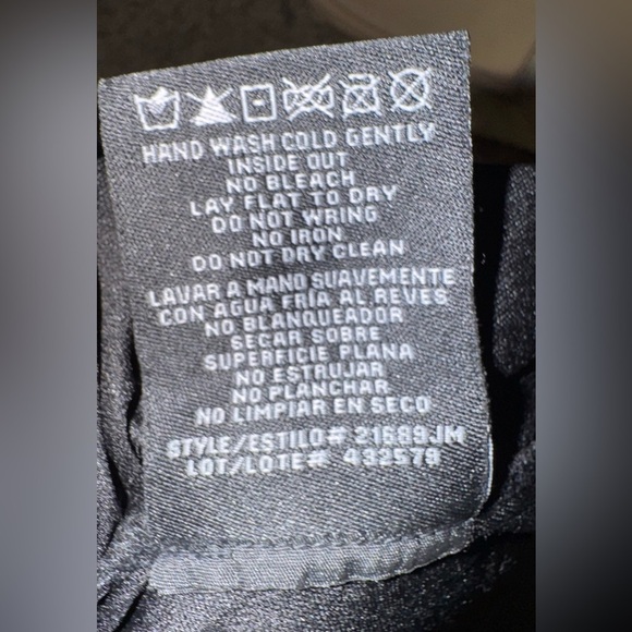 R&M Richards | Glitter Lace Mermaid Halter Gown (10) - Picture 12 of 13